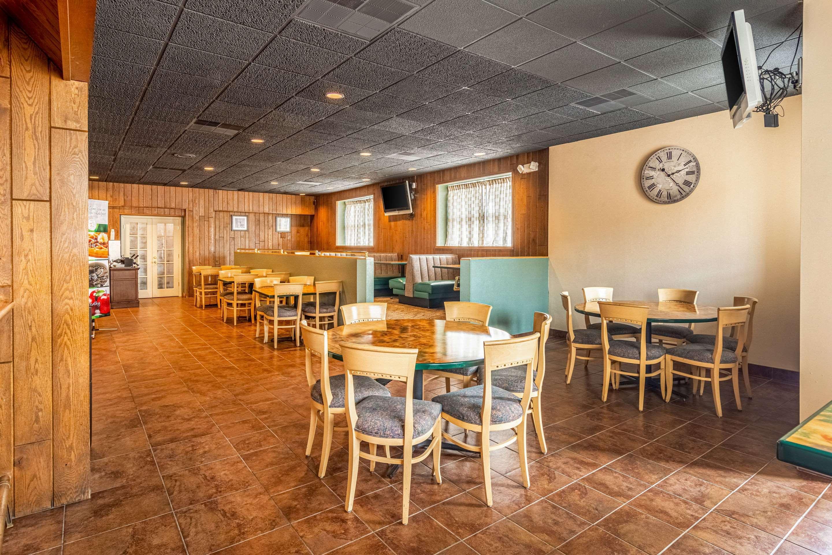 Virginia Quality Inn & Suites מראה חיצוני תמונה